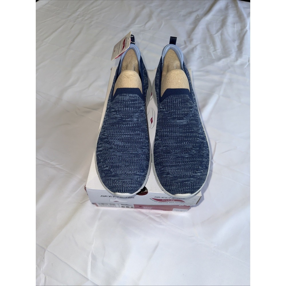 New In Box Sketchers Go Walk 4 Navy Arch Fit Vista Blue/Gray Sz W11 Vegan